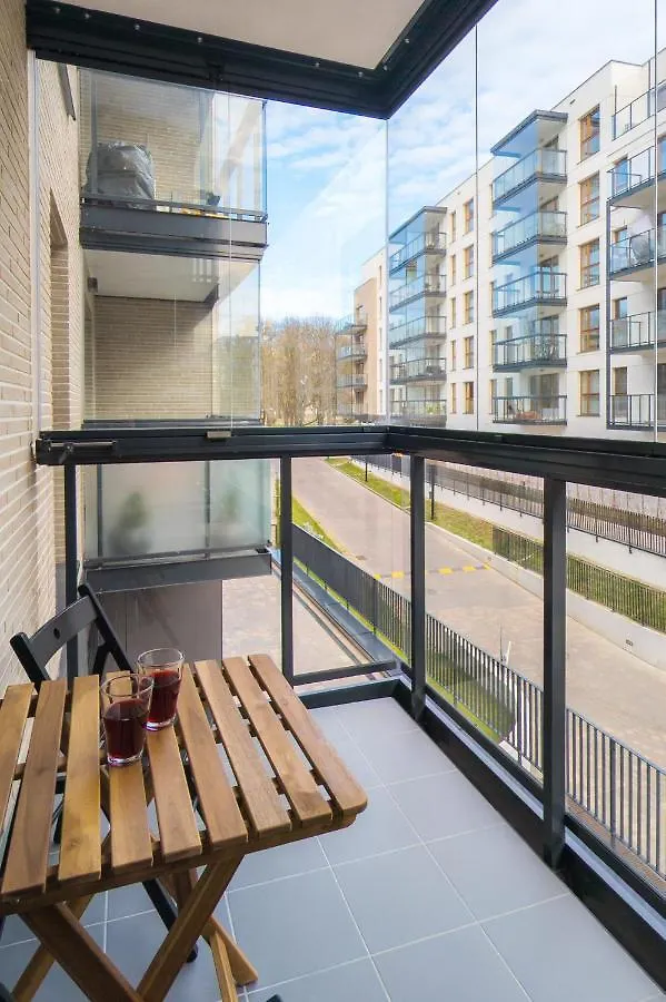 Zajezdnia Wrzeszcz Apartment With Balcony By Noclegi Renters Gdańsk 0*,  Polen